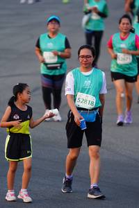 BIB: 52671, 52818
                            <button type="button" onclick="openModal(10519351)" class="btn btn-primary btn-sm float-right btn-popup" data-toggle="modal" data-target=".modal-high-quality">
                        <i class="fas fa-shopping-cart"></i> Add to Cart
                    </button>
                                            <button type="button" onclick="isThisMe(10519351, true)" class="btn btn-success btn-sm float-right btn-popup btn-isme hidden" data-toggle="tooltip" data-placement="bottom" title="นี่คือรูปของคุณใช่ไหม คลิกที่นี่เพื่อเอาเข้าอัลบั้ม">
                        <i class="fas fa-plus"></i> Add to album
                    </button>
                    <button type="button" onclick="isThisMe(10519351, false)" class="btn btn-warning btn-sm float-right btn-popup btn-isnotme hidden">
                        <i class="fas fa-ban"></i> Remove from album
                    </button>